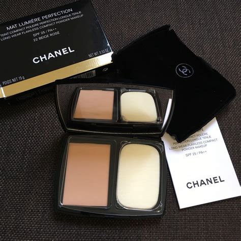 chanel mat lumiere perfection|make up bag chanel.